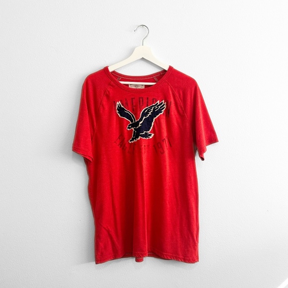American Eagle Men's Short Sleeve T-Shirt Casual Branded Graphic Tees Red Large - Picture 1 of 3